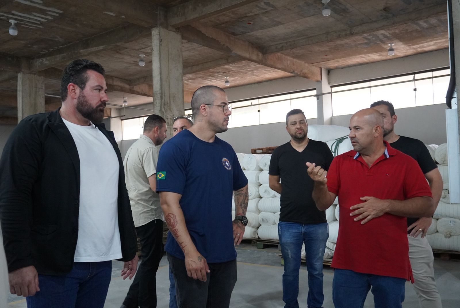 Visita técnica a galpão do polo industrial municipal de Salto del Guairá